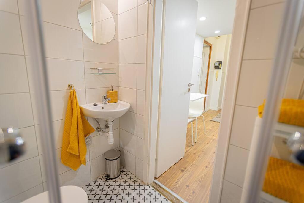 2 Bedroom Apartment In The Dob Street, Emerald Budapešť Exteriér fotografie