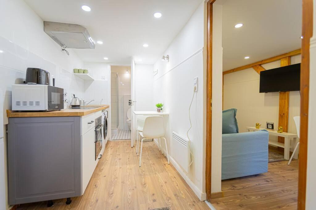 2 Bedroom Apartment In The Dob Street, Emerald Budapešť Exteriér fotografie