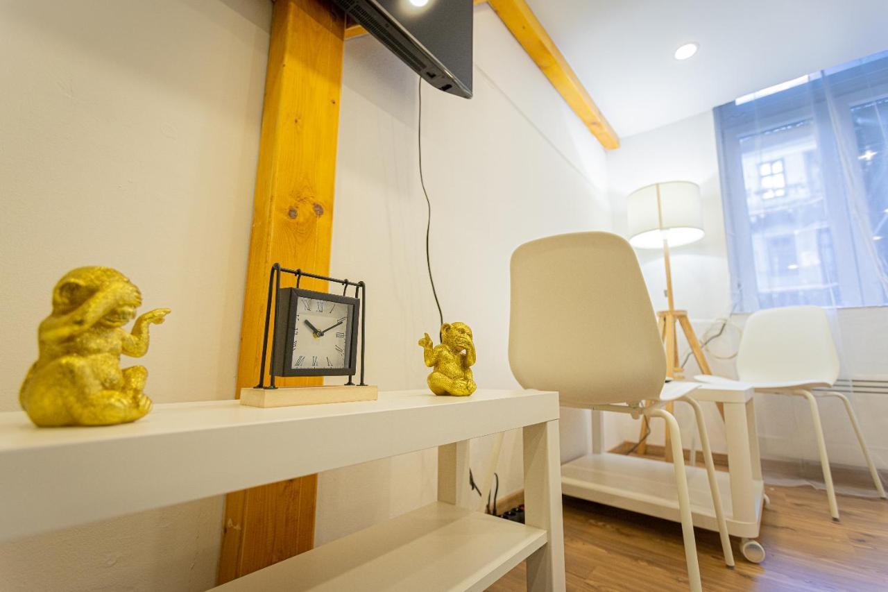 2 Bedroom Apartment In The Dob Street, Emerald Budapešť Exteriér fotografie